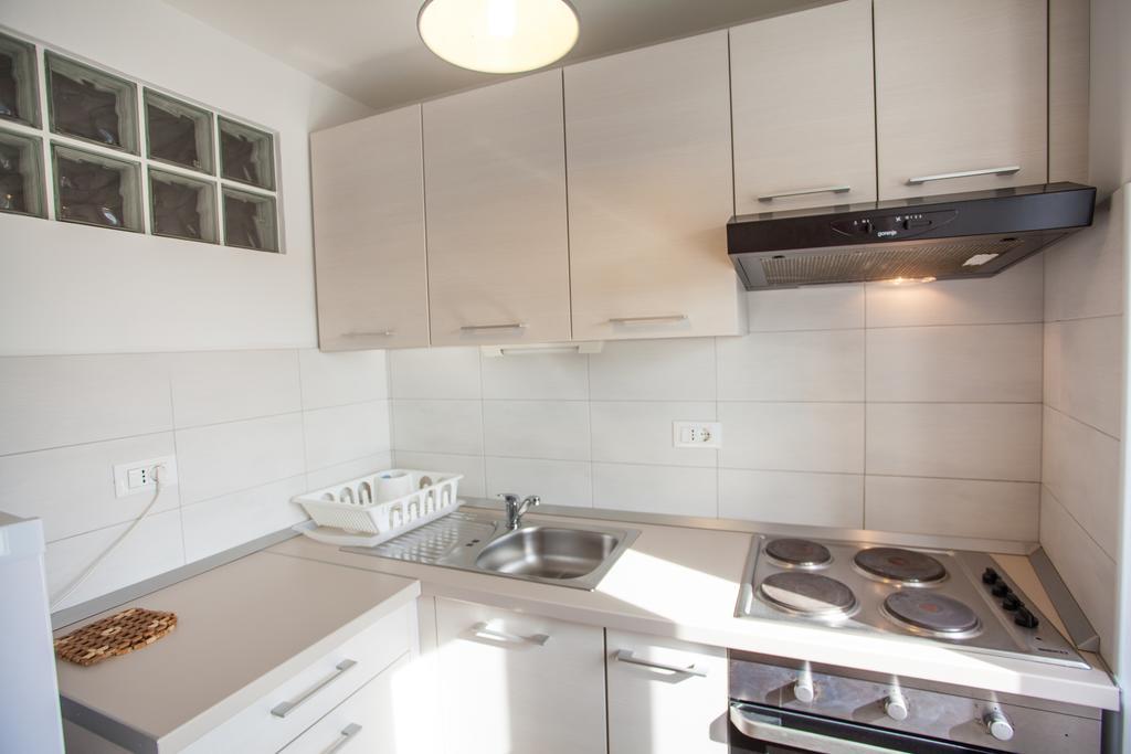 Pogled Na Luku Cres